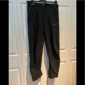 Mens Nike size M Storm-Fit Golf Pant
